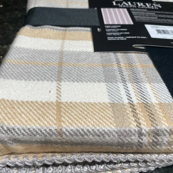 Ralph Lauren Blanket Lachlan Plaid Throw Blanket 54"×72" $170 NWT Taupe Be - Picture 2 of 5
